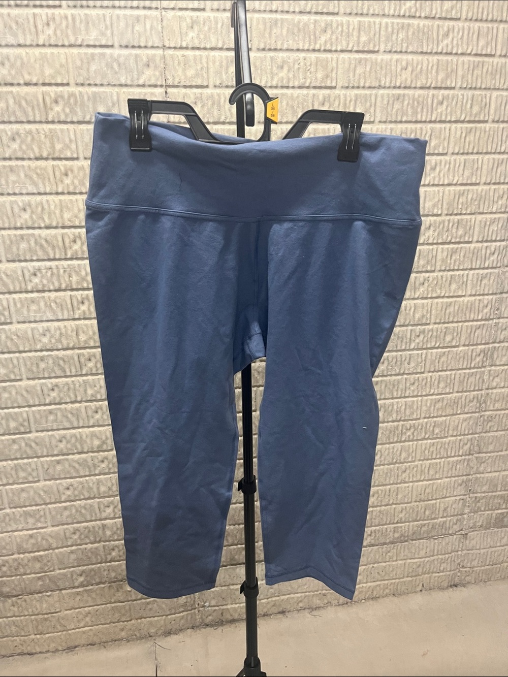 Old Navy Dusty Blue Cropped Leggings